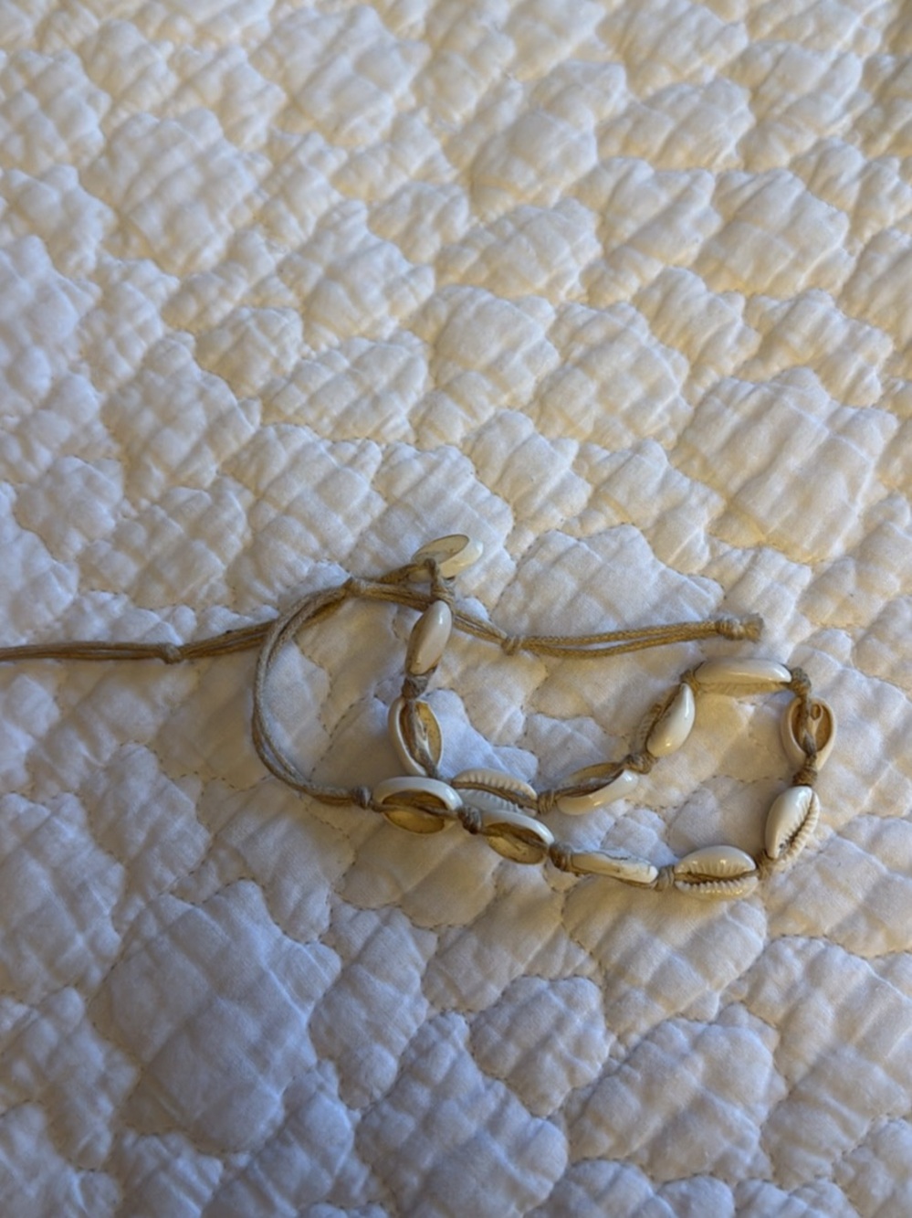 Pooka Shell Bracelet/Anklet - Picture 4 of 4